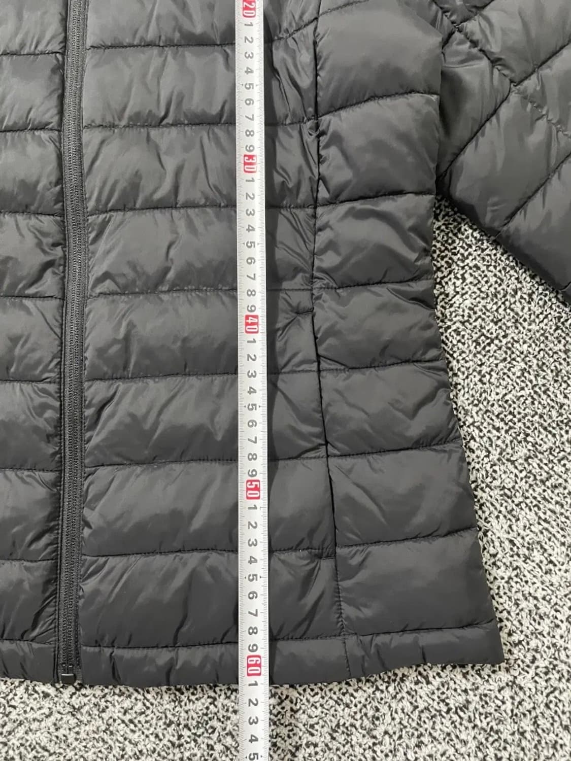 몽벨 경량패딩점퍼 블랙 95 갸루슬림슬림핏자켓아우터핀터홀리스터깔아베크롬비 상품이미지3