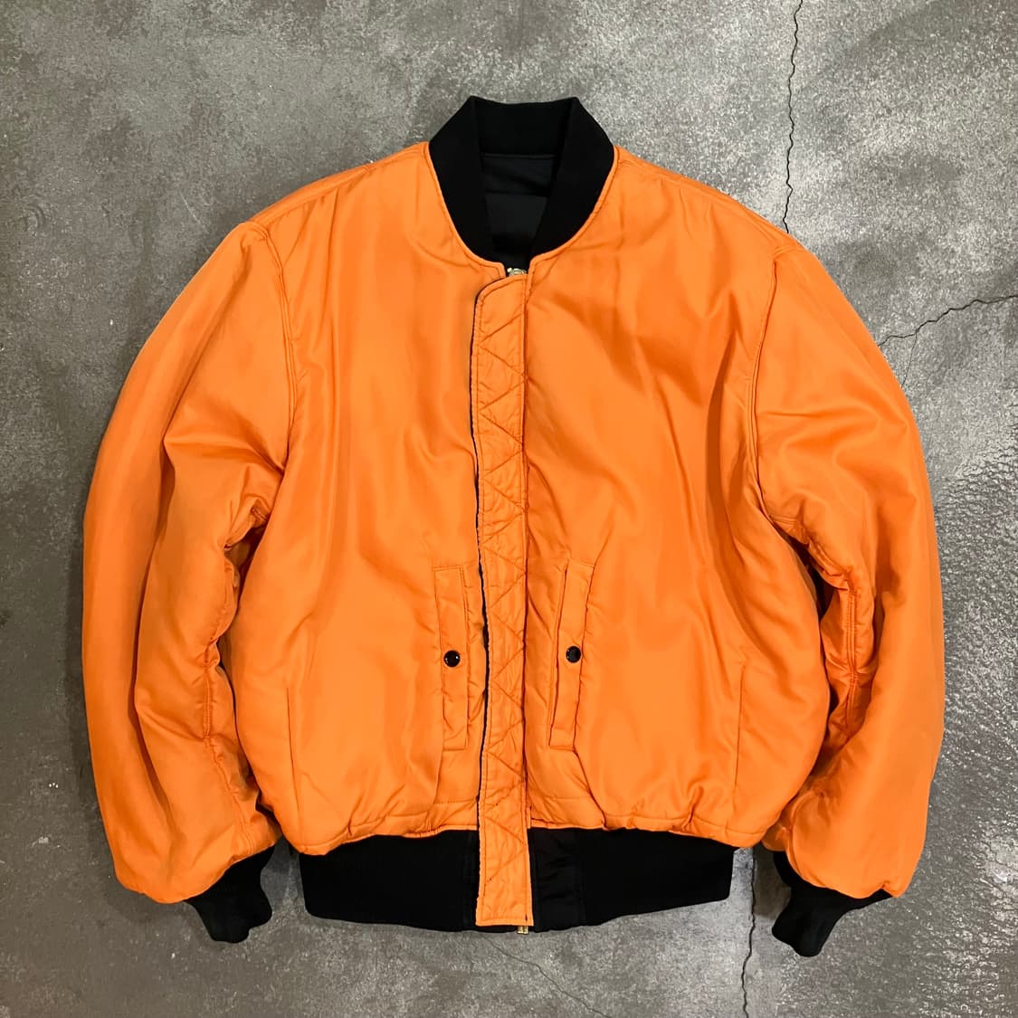 N193 알파인더스트리 항공점퍼 ma1 리버시블 상품이미지2