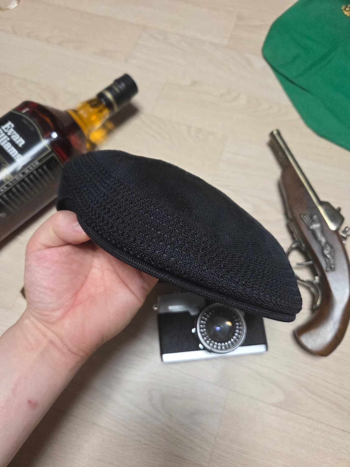 (1회 착용)KANGOL 캉골 헌팅캡 베레모 매쉬 트로픽 504 상품이미지3