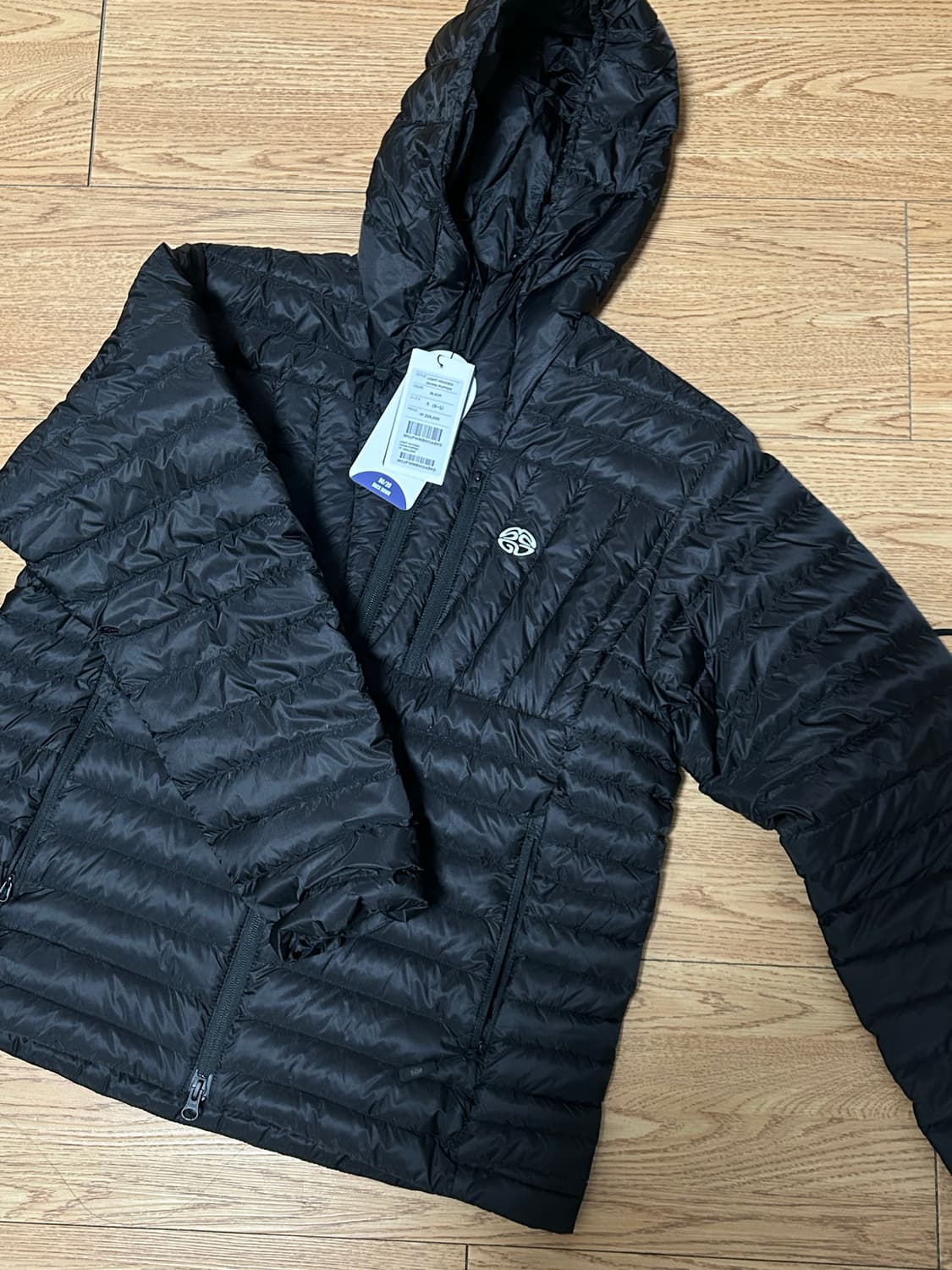 마하그리드 패딩 새상품 LIGHT HOODED DOWN PUFFER 상품이미지2