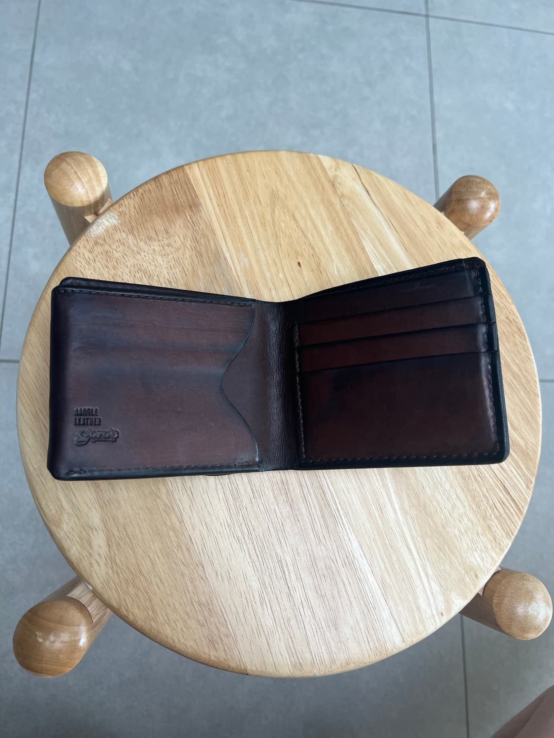 고로스 새들레더 반지갑 다크브라운 상품이미지5