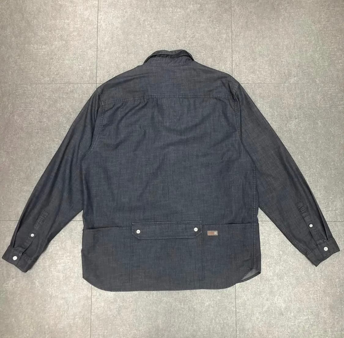 (105)데상트 데님 워크셔츠 상품이미지2