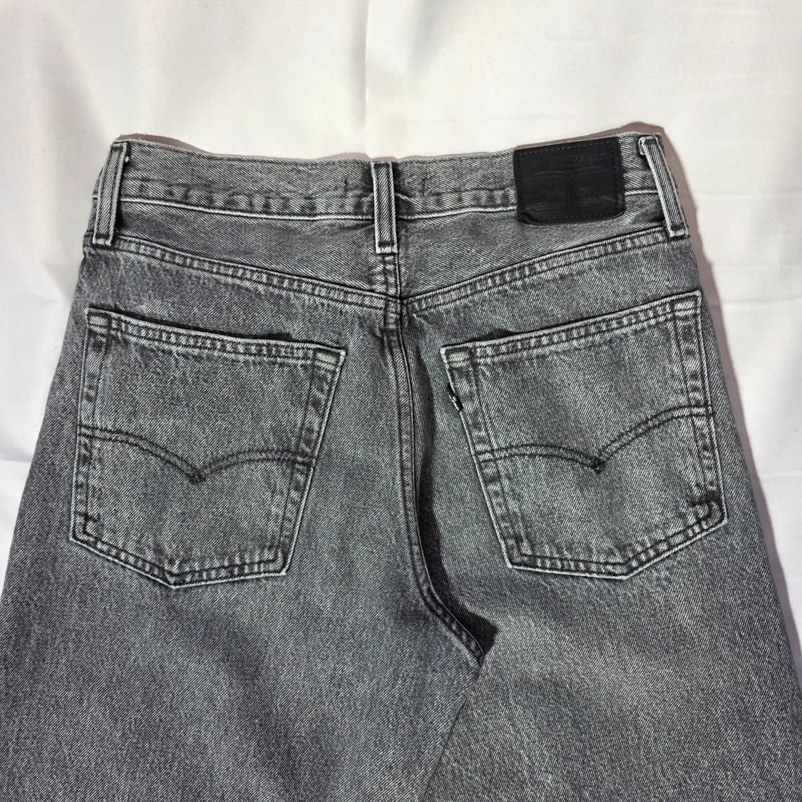 [27]리바이스 프리미엄 배기 대드 핏 그레이 데님팬츠 상품이미지7