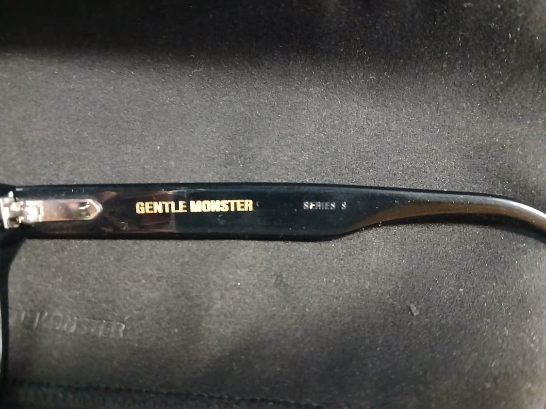 젠틀몬스터 LEROY 01(Light Adaptive) 풀박스  상품이미지7