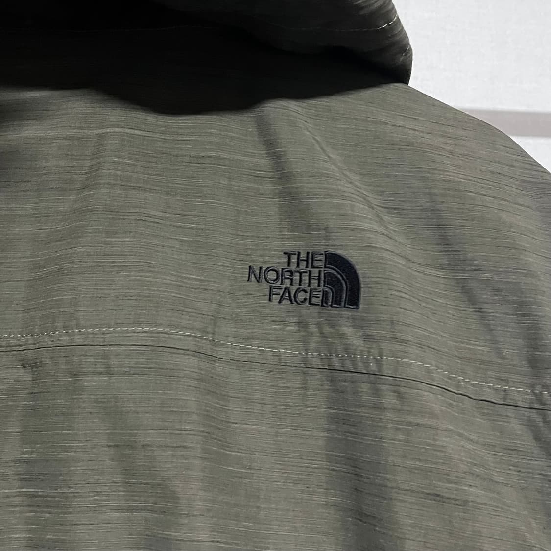노스페이스 카키색 점퍼 S 상품이미지7