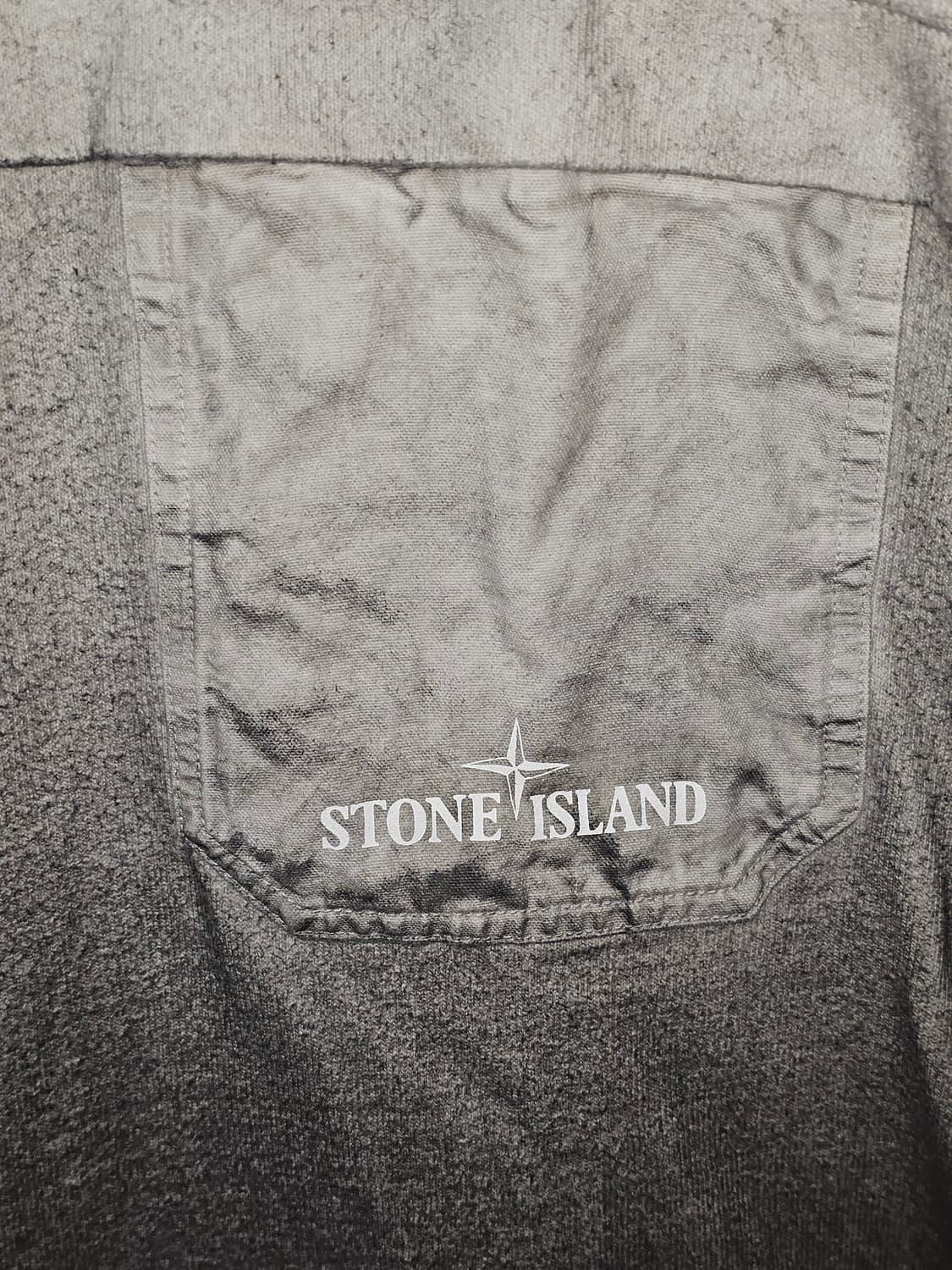 스톤아일랜드 코튼 저지 옥사이드 스프레이 롱슬리브 폴로 셔츠 상품이미지3