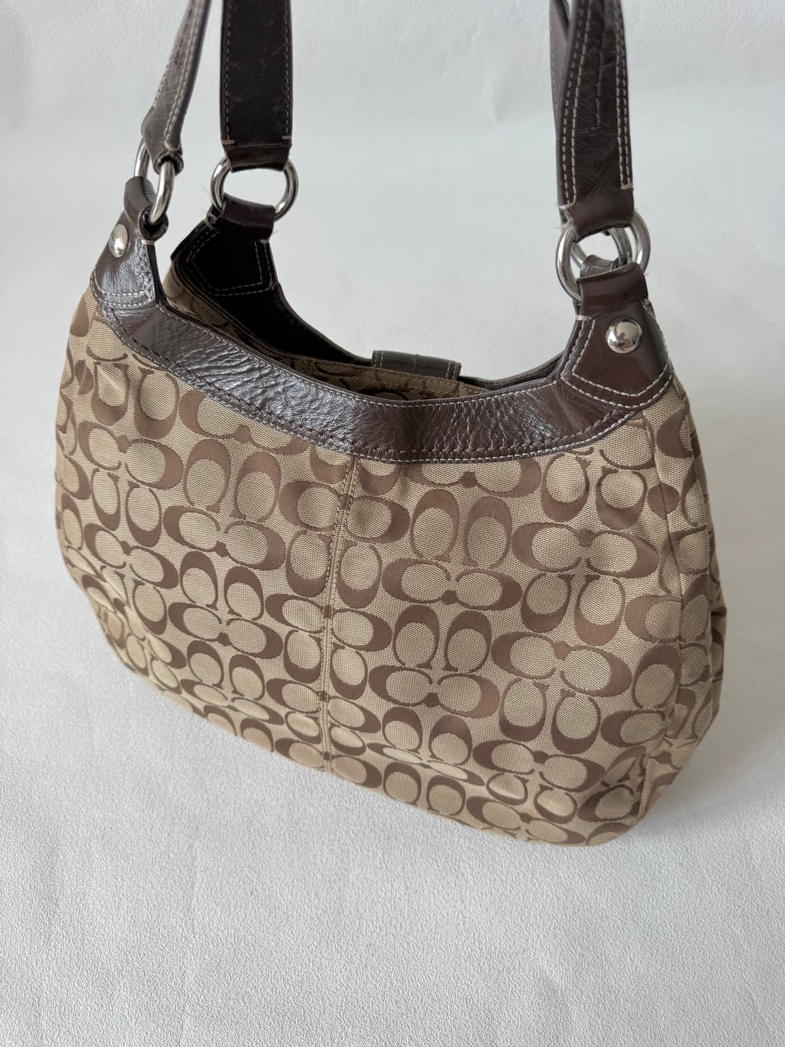 코치(COACH) 모노그램 숄더백 상품이미지4