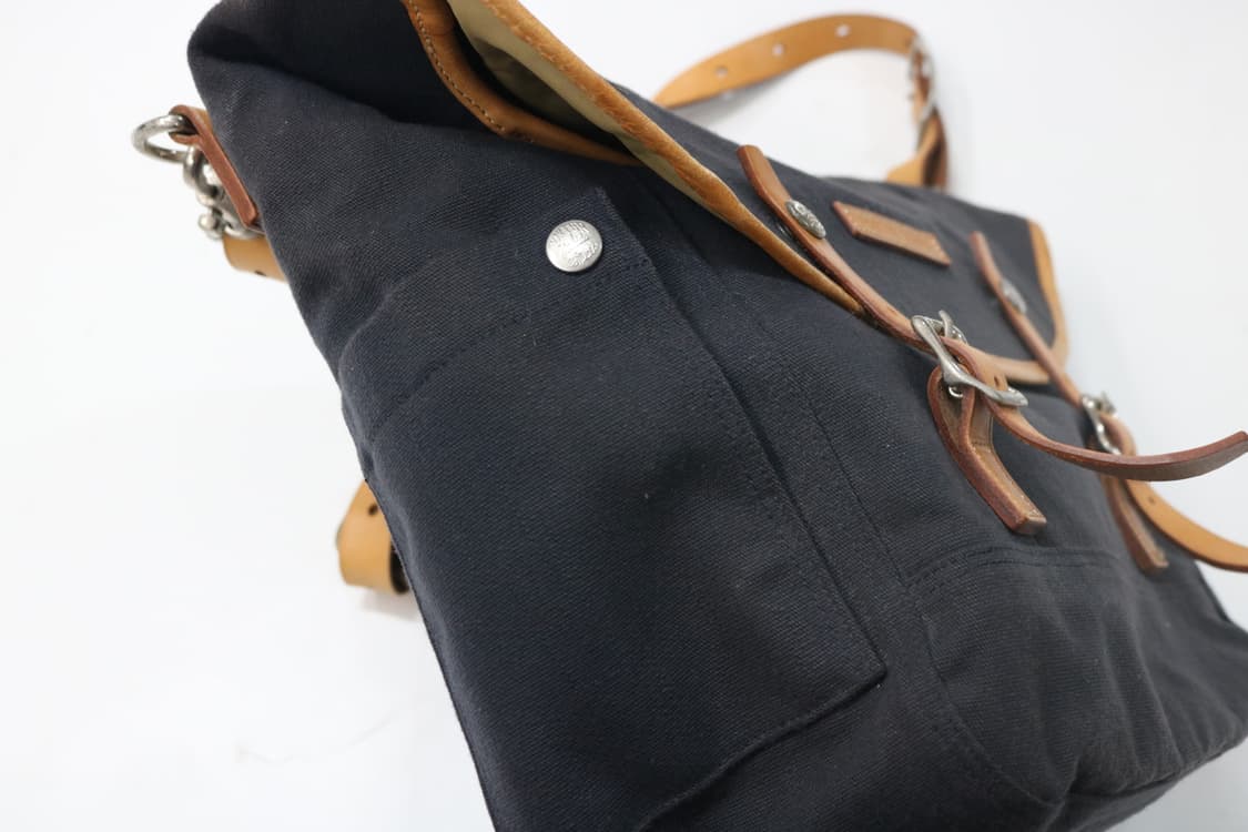 포터 70주년 한정판 러브 앤 피스 메신저 백 상품이미지5