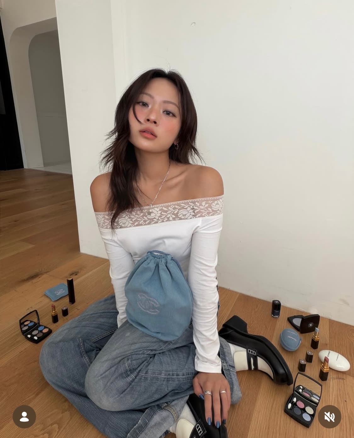 택달린 새상품) 폴리수엠 레이스 오프숄더 저지 탑 상품이미지1