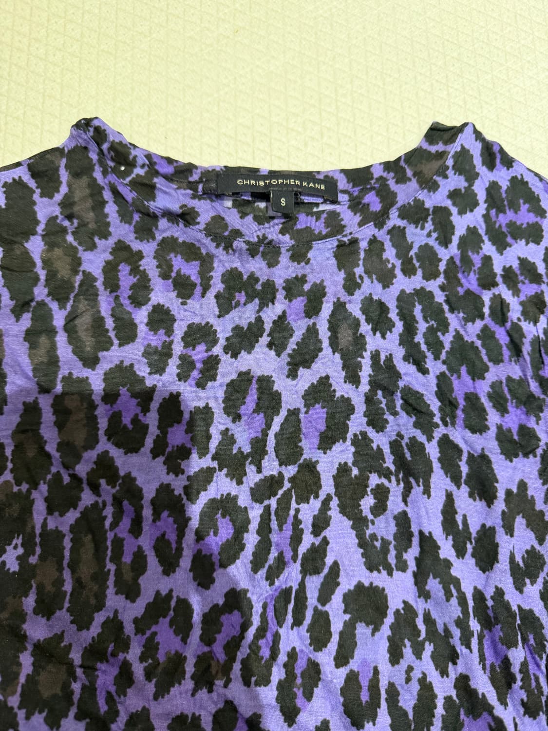 크리스토퍼케인 레오파드 퍼플 티셔츠 상품이미지1