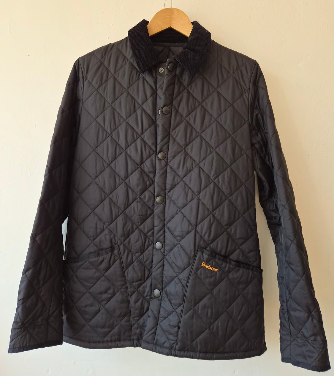 바버 남녀공용 헤리티지리데스데일 퀄팅자켓

 상품이미지1