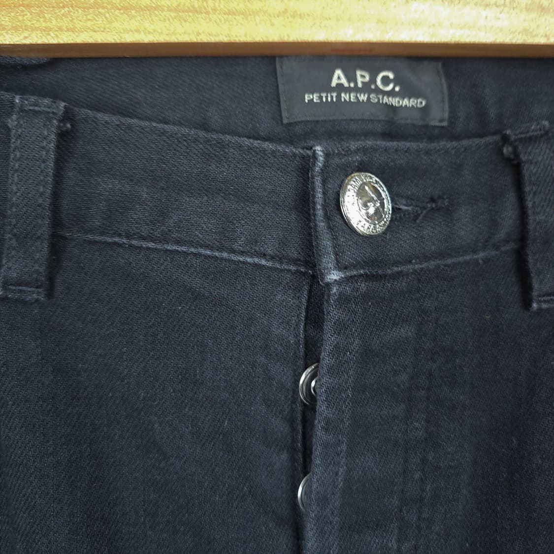 아페쎄 A.P.C. 쁘띠 뉴 스탠다드 흑청바지30 상품이미지5
