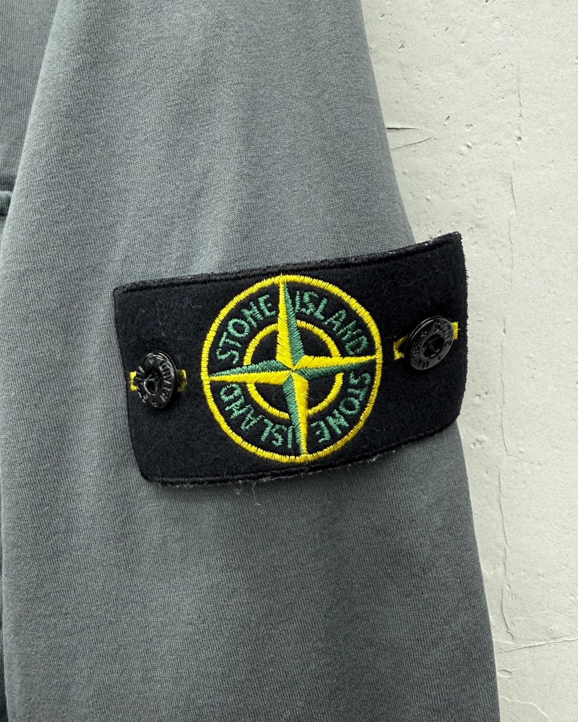  Stone Island 멀티포켓 코튼 집업 상품이미지3