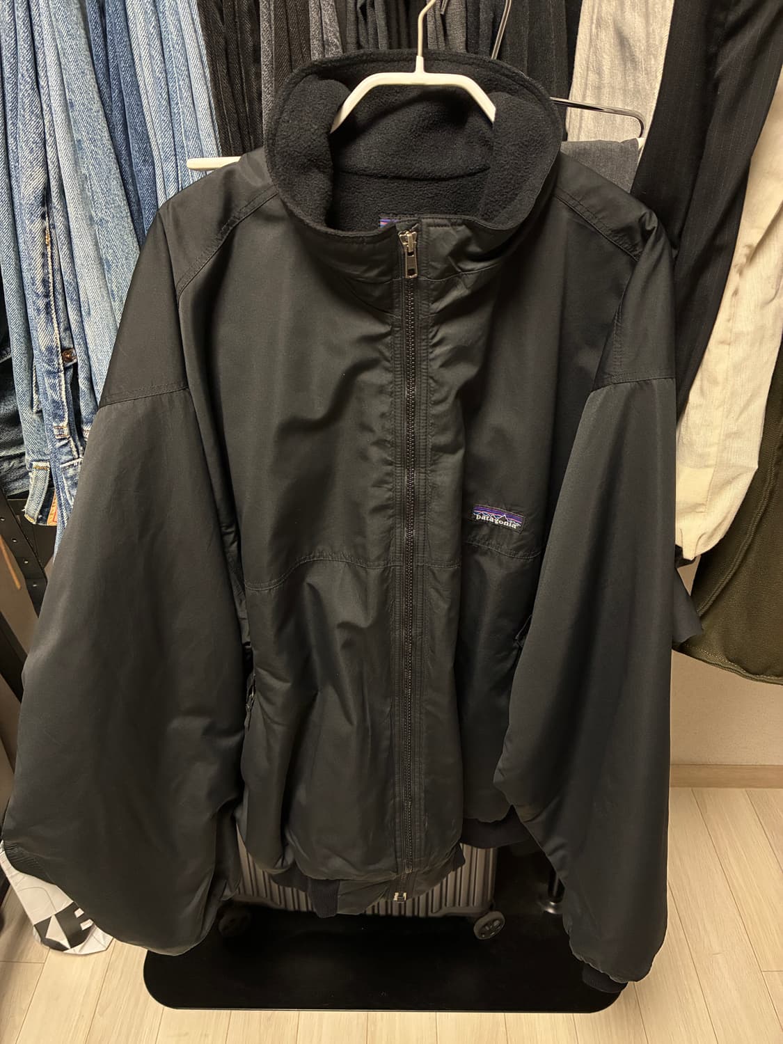 [L] 2008 파타고니아 쉘드 신칠라 자켓 올블랙 빈티지 상품이미지1