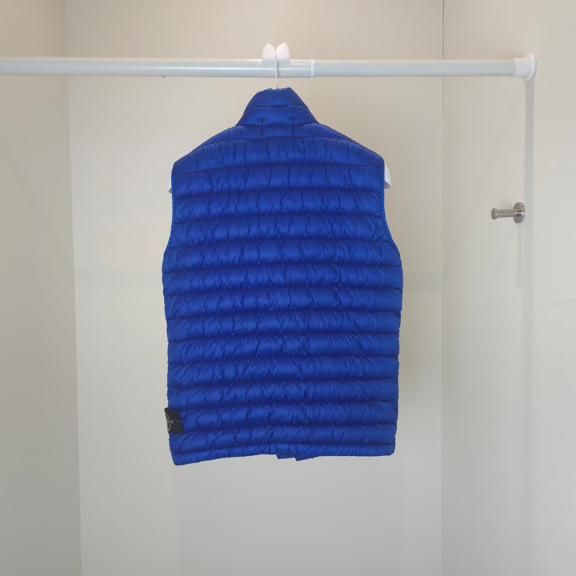 [중고/정품] 스톤아일랜드 조끼 패딩 블루 상품이미지2