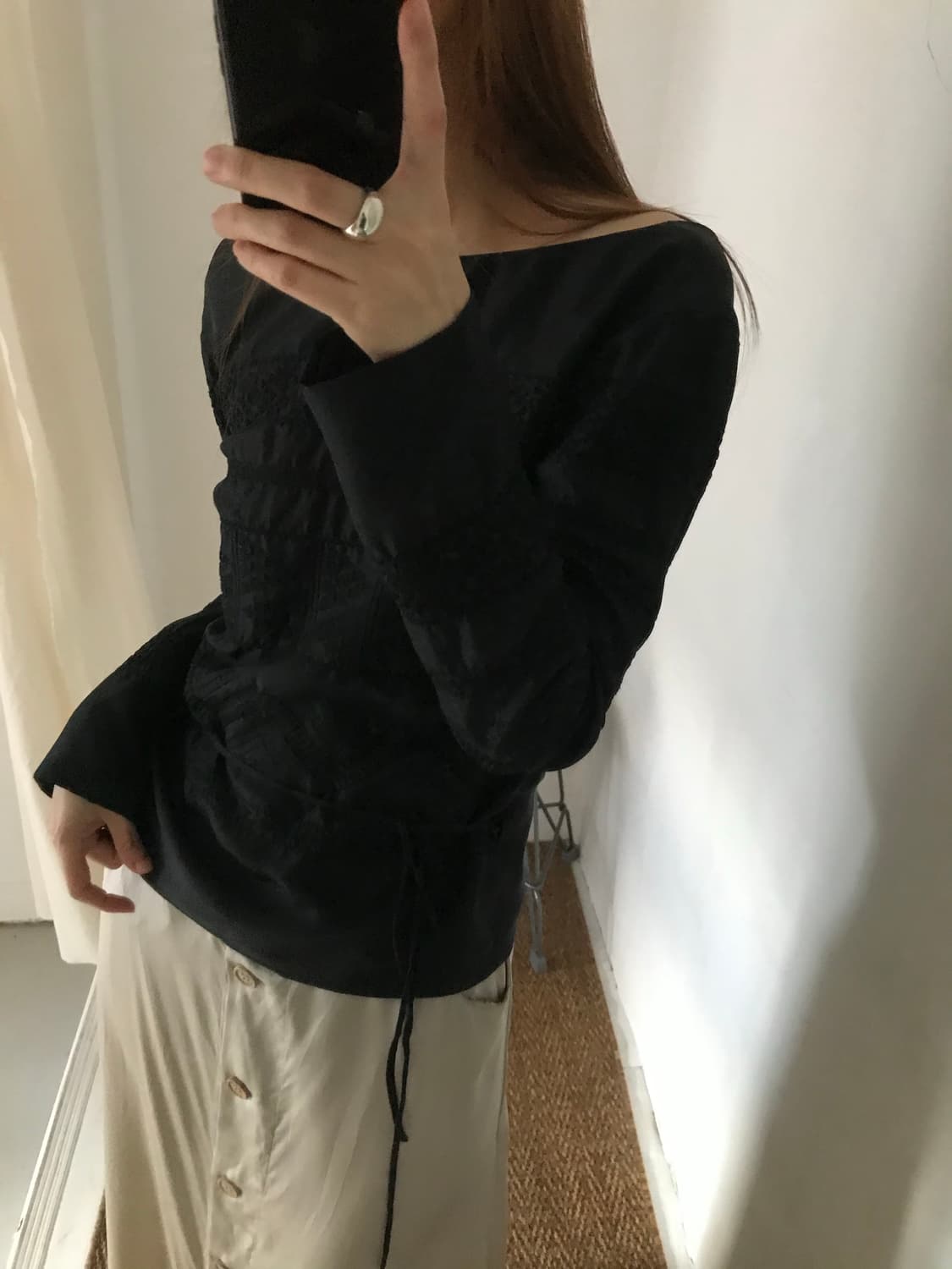 silk back open blouse 상품이미지8