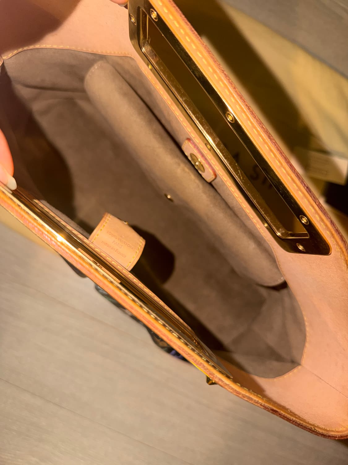 루이비통 무라카미 주디 상품이미지5