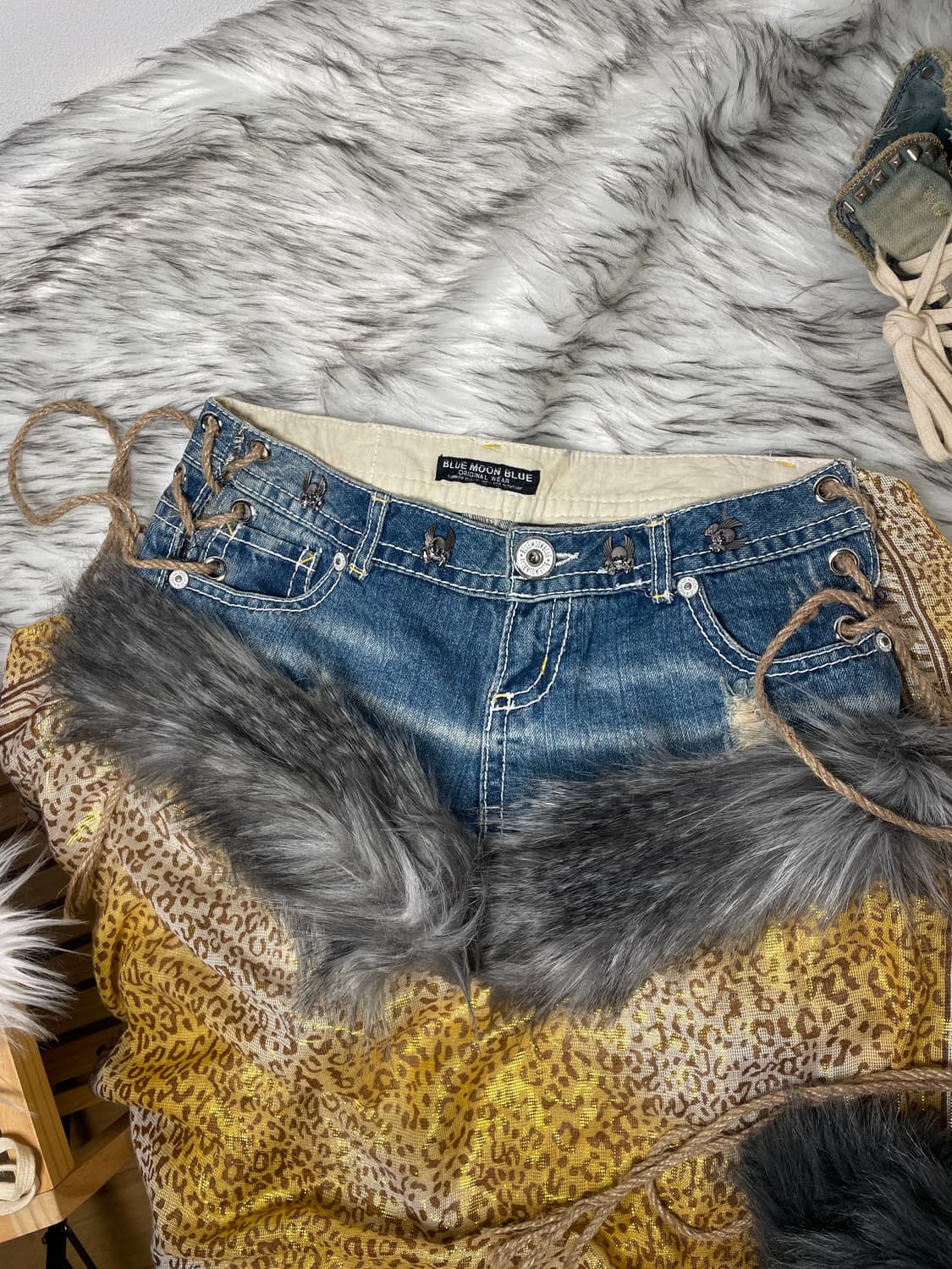 빈티지 커스텀 퍼팬츠 쇼츠 로우라이즈 상품이미지1