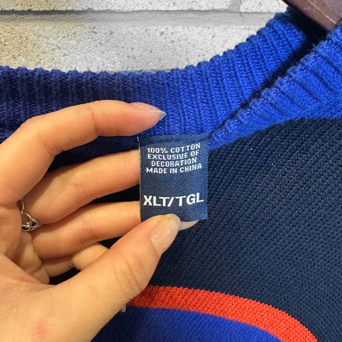 챕스 스트라이프 니트 라운드넥 배색 디테일 블루 네이비 상품이미지6