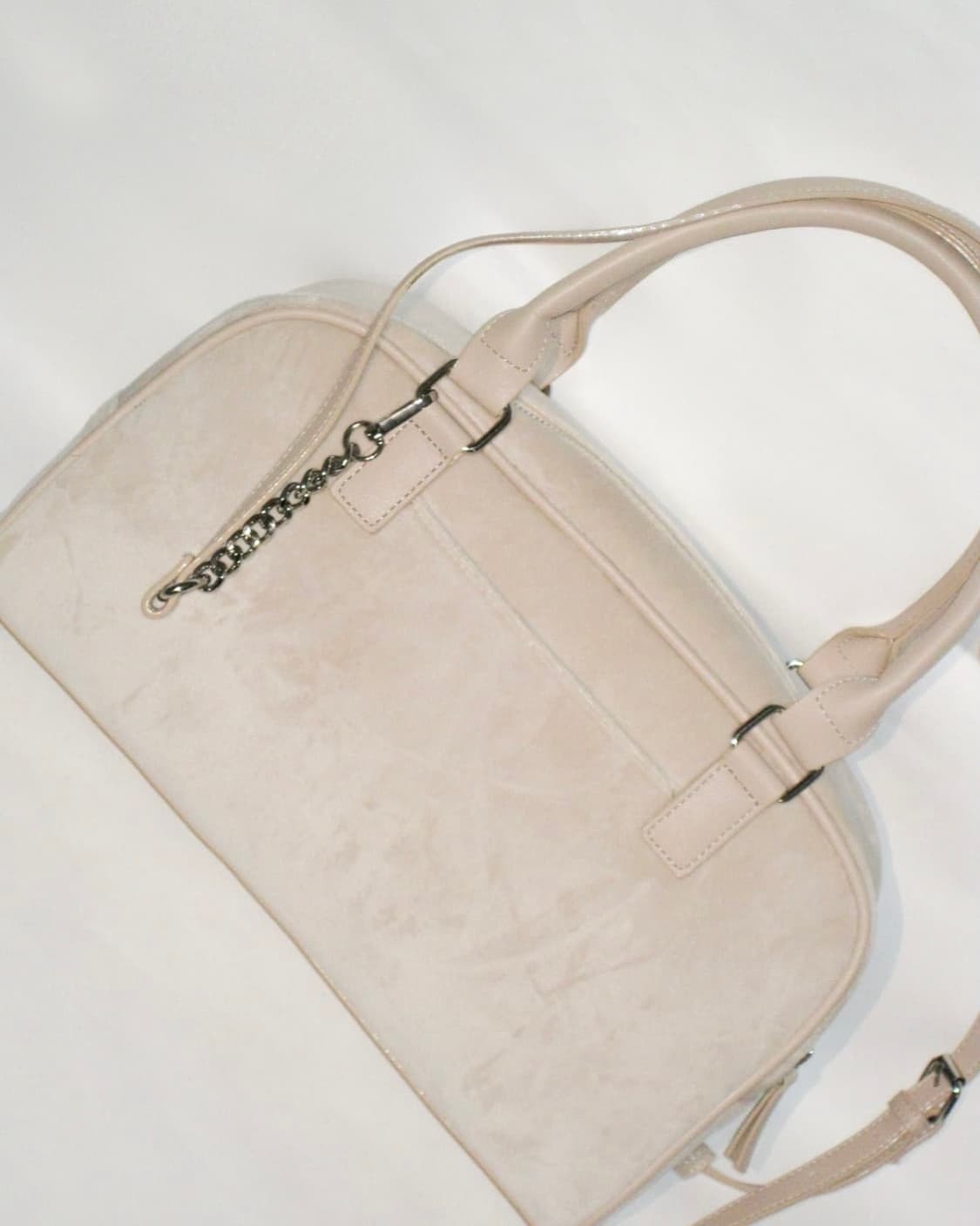 쥬시 꾸뛰르 베이지 벨로아 스쿨 토트백 + 리본 챰 상품이미지5