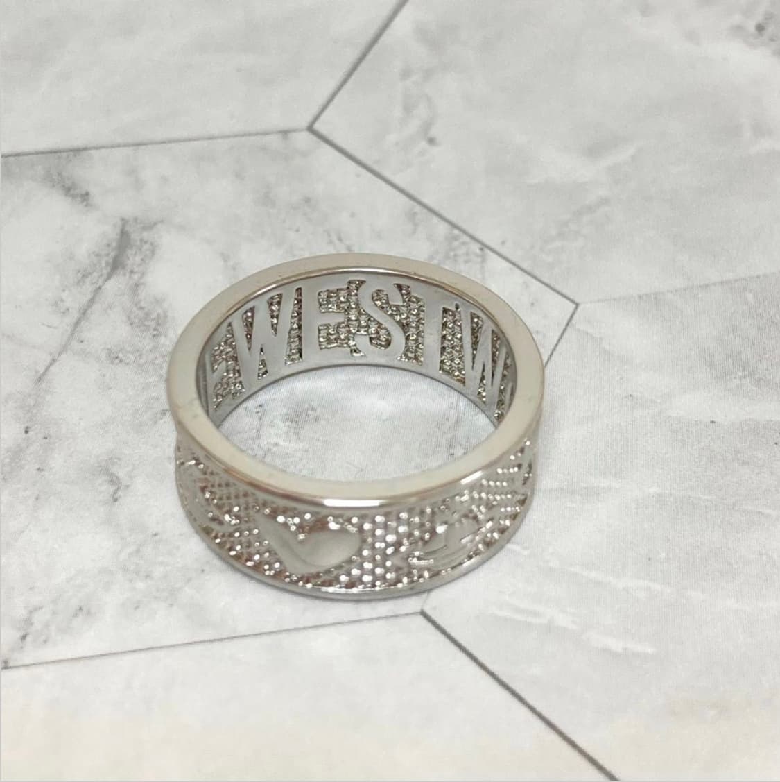 비비안웨스트우드 아카이브 레터링 orb 각인 반지 상품이미지2