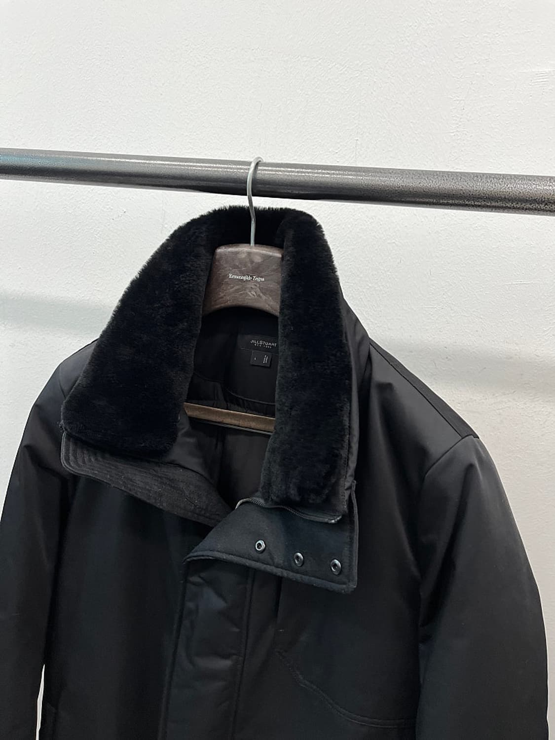 100-105) 질스튜어트 구스 하프다운  상품이미지2