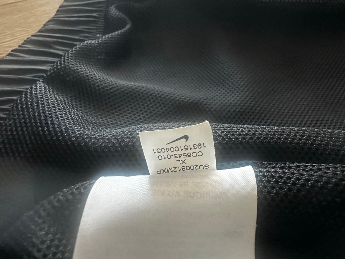 나이키 nrg 솔로스우시 트랙자켓 XL 상품이미지4