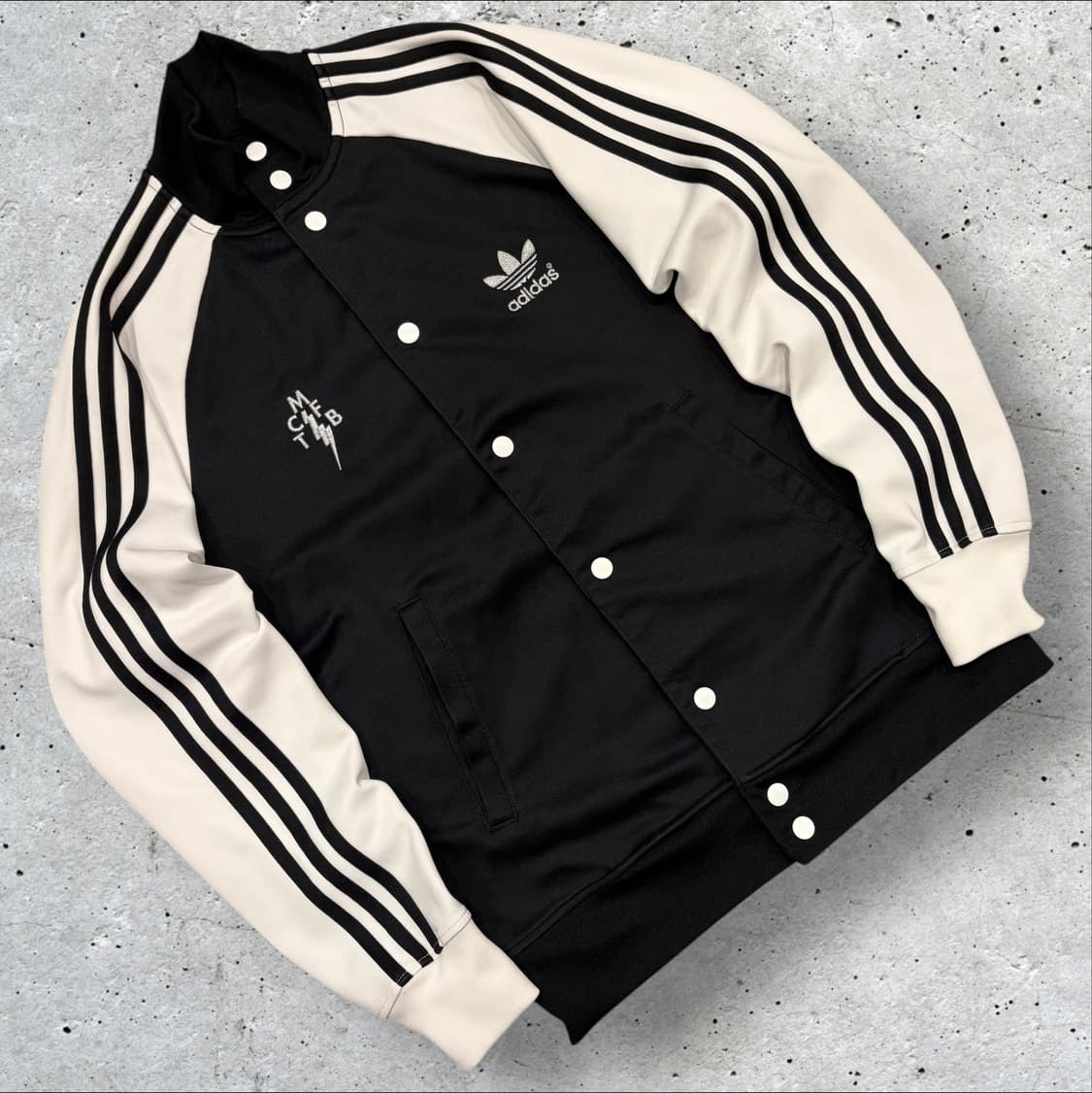 [95] 아디다스 카즈키 마크맥네어리 블랙 트랙탑 져지 B774 상품이미지1