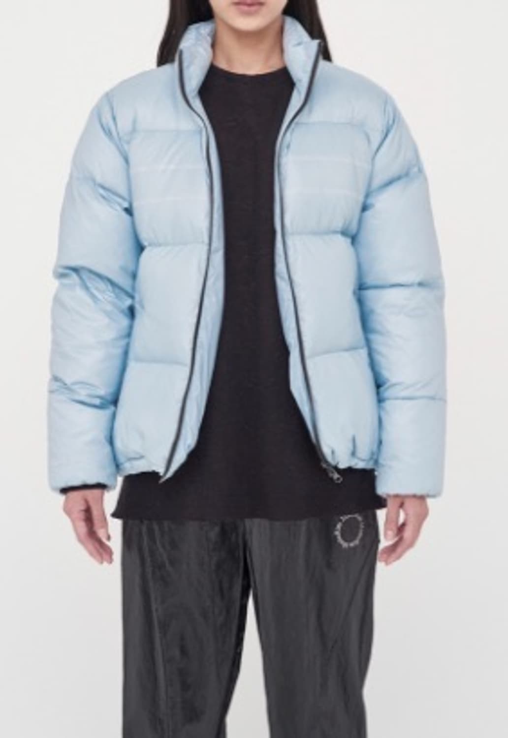 1회착) 옷장정리_마뗑킴 글로시 푸퍼 자켓 스카이블루 S 상품이미지1