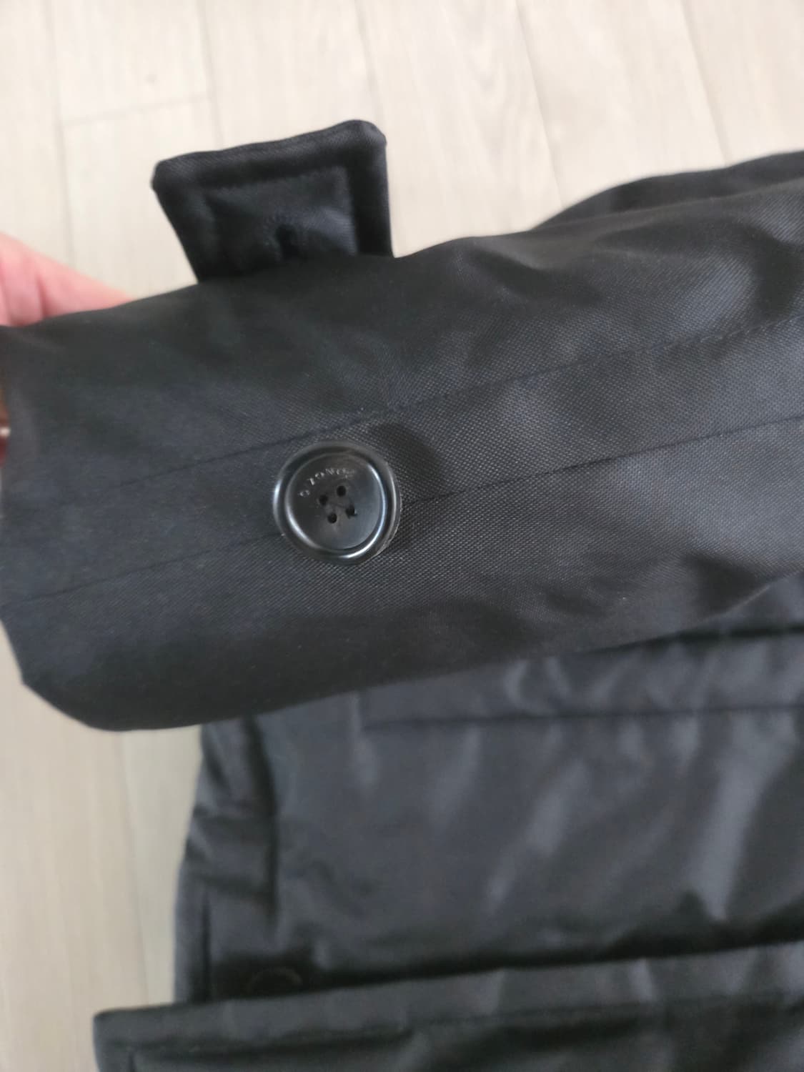 송지오 컬렉션 코쿤 돌먼 하이넥 구스다운 패딩 (46/95) 상품이미지6