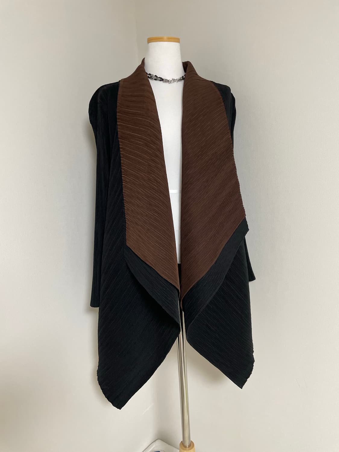 Pleated Reversible Jacket 상품이미지2