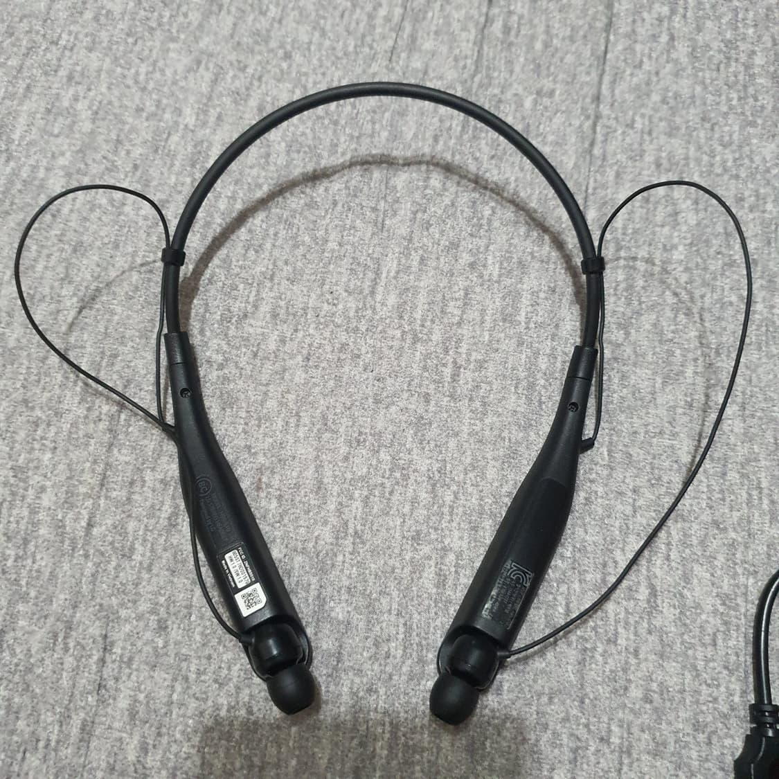 정품 LG 엘지 HBS-510 블루투스 넉밴드 이어폰 상품이미지2