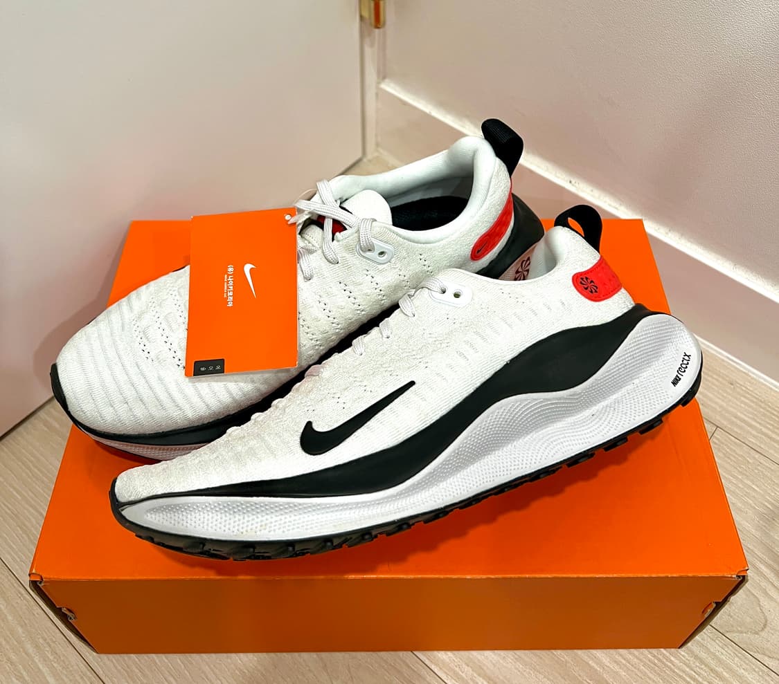 (255/US7.5)(새제품)나이키 런닝화 리엑트 인피니티 런 4 화이트 상품이미지1