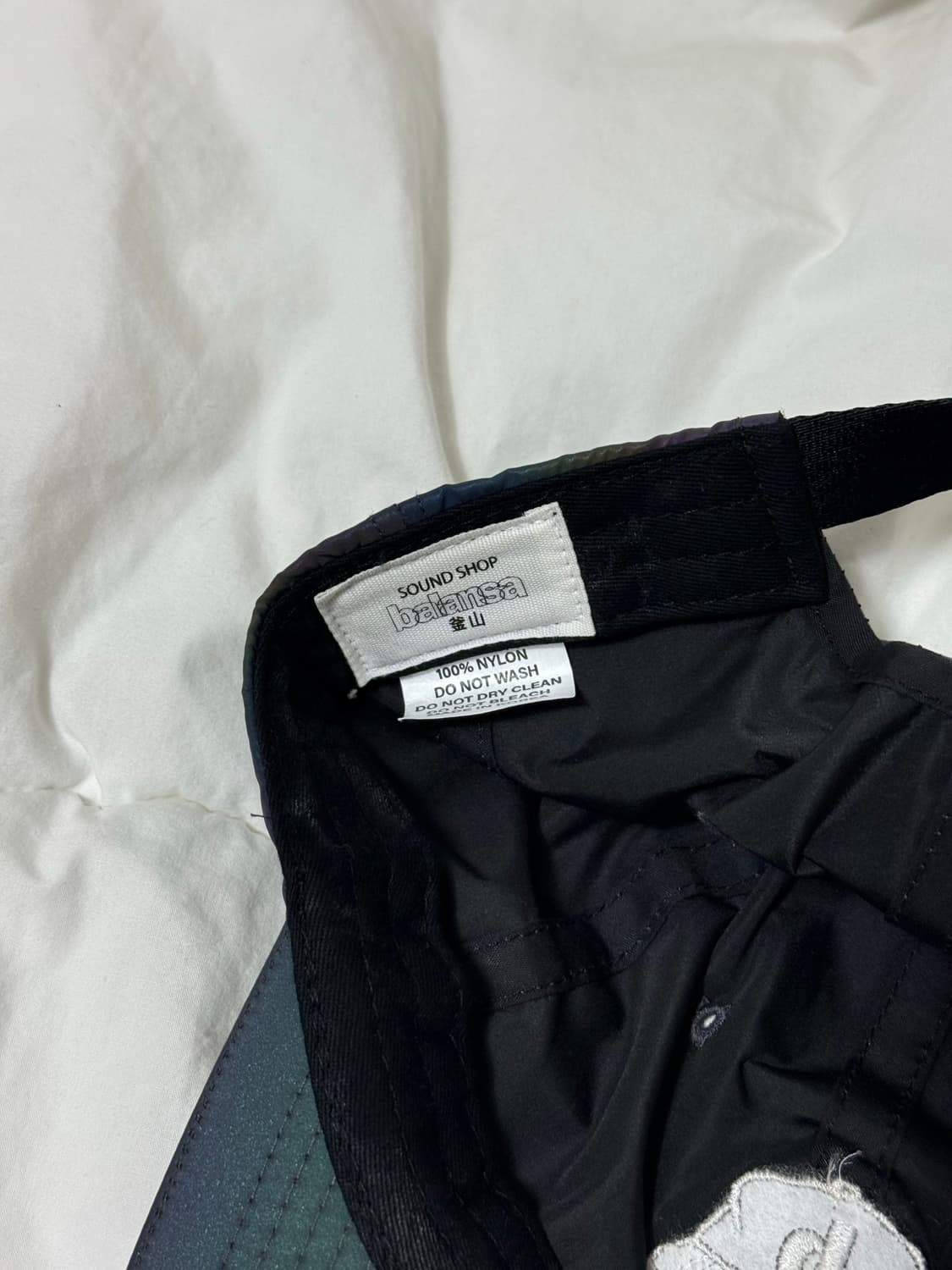 발란사 balansa 홀로그램 볼캡 모자 상품이미지3