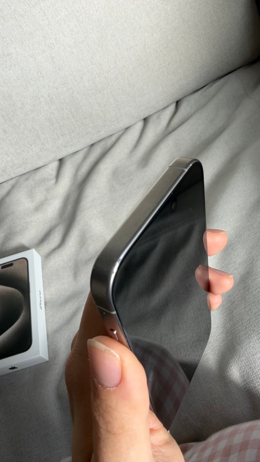 아이폰15프로 내츄럴 티타늄 256GB 상품이미지3