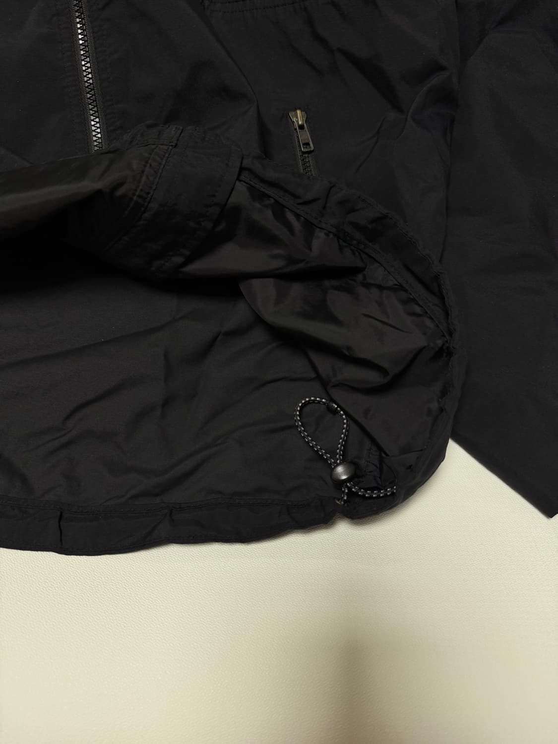 노스페이스 미들로고 나일론 자켓 블랙 바람막이 상품이미지5