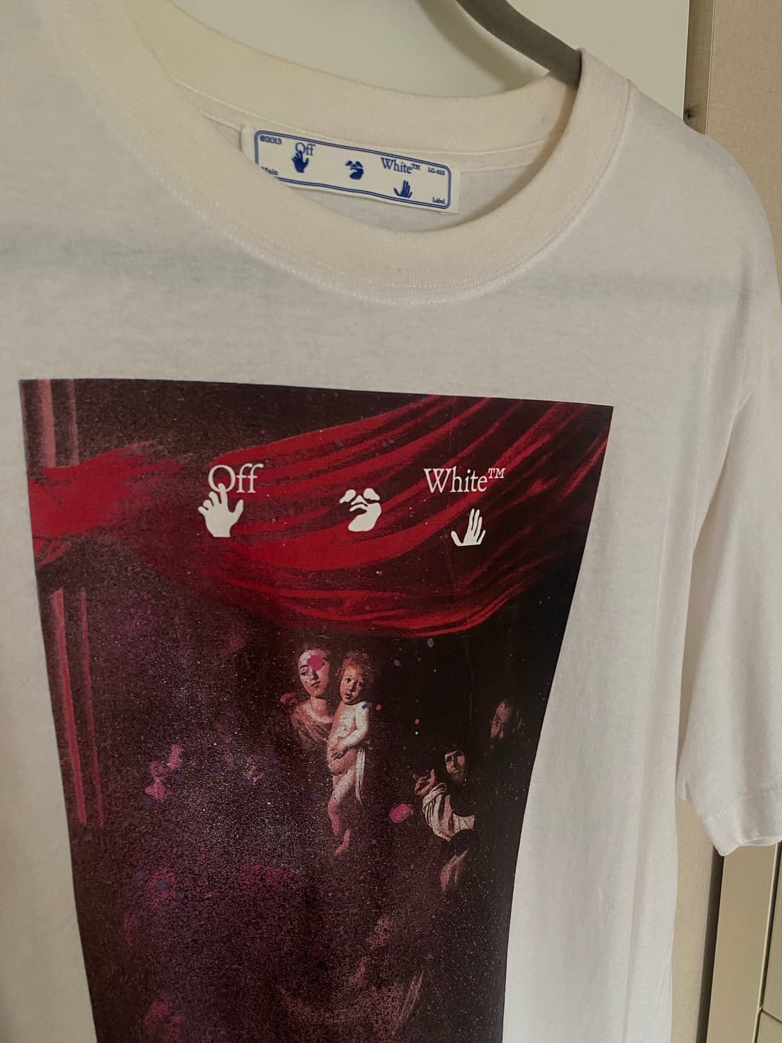 오프화이트 카라바조 티셔츠 상품이미지5