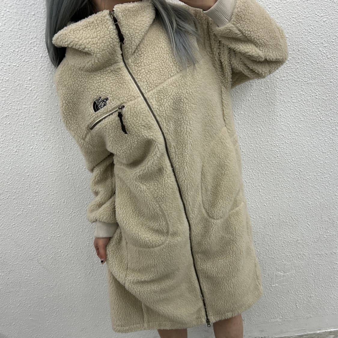 노스페이스 베이지 뽀글이 후드 롱 자켓 상품이미지3