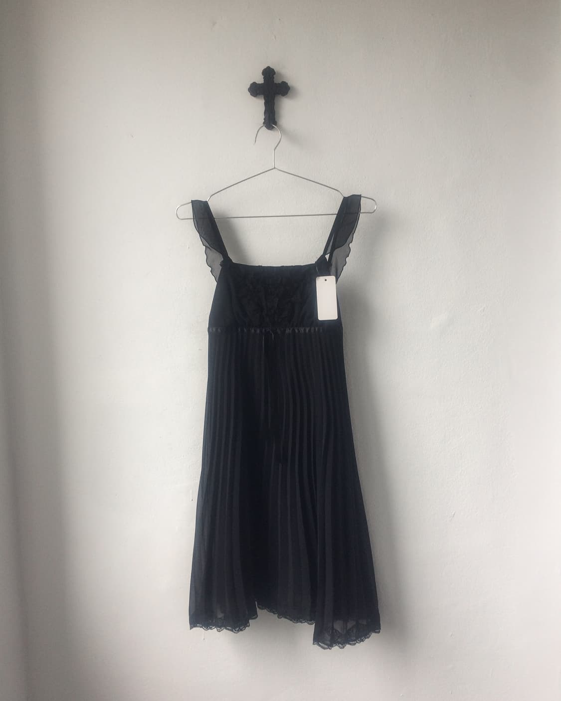 Lace point frill pleats sleeveless onepi 상품이미지2