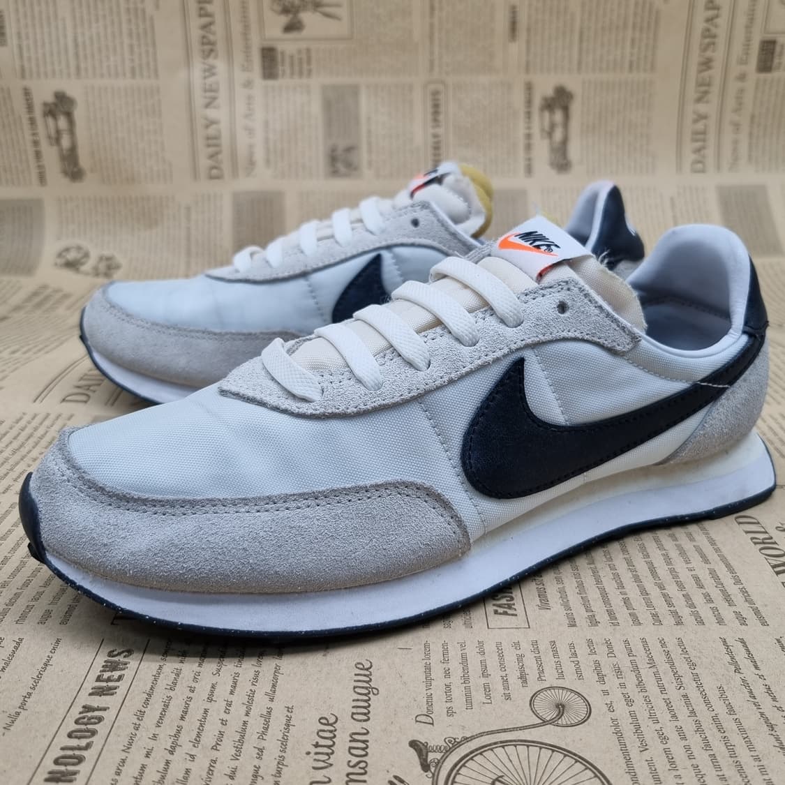 나이키 와플트레이너2 여성운동화230 상품이미지1