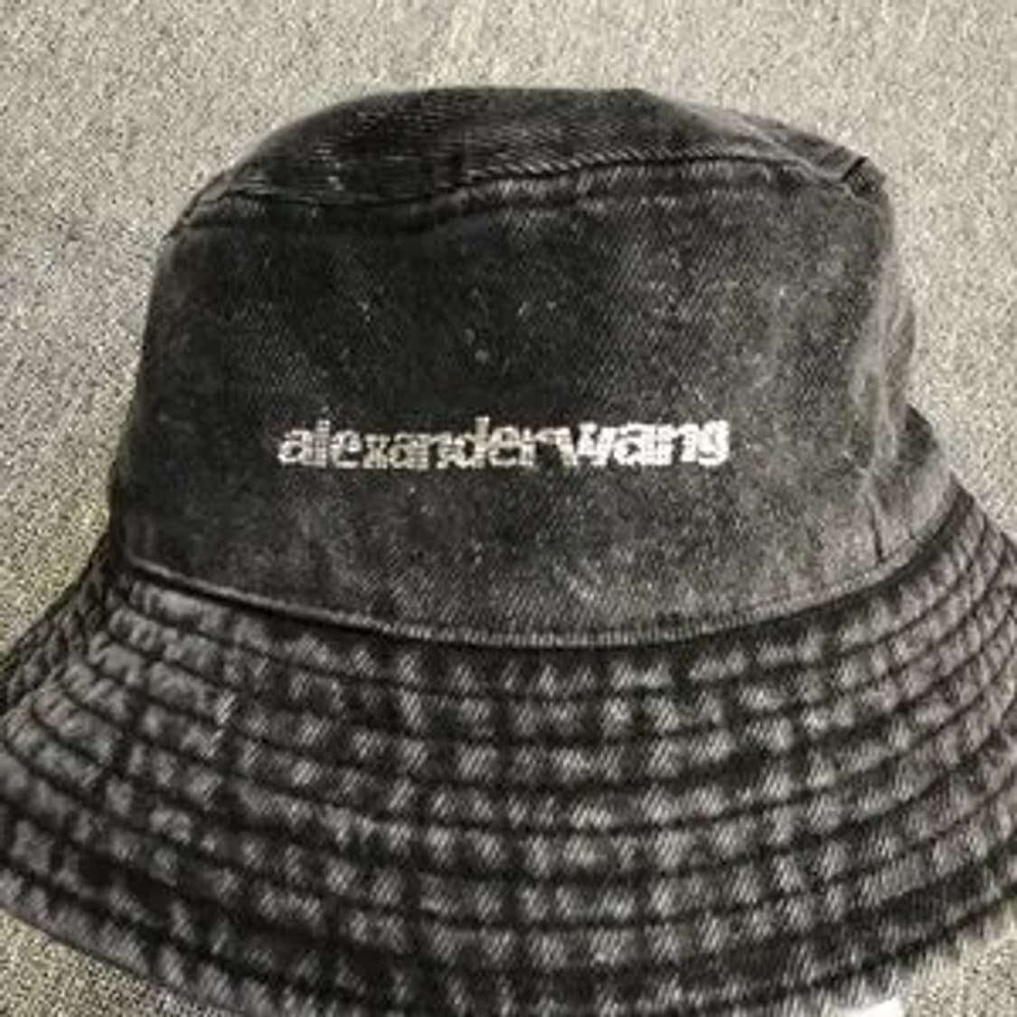alexander wang crystal logo bucket hat 상품이미지3