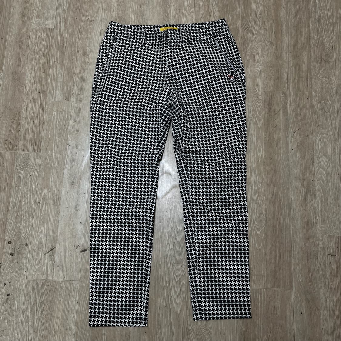 루이까스텔 여성 골프웨어 하운드투스 체크 스판 골프바지 [블랙] 73 상품이미지1