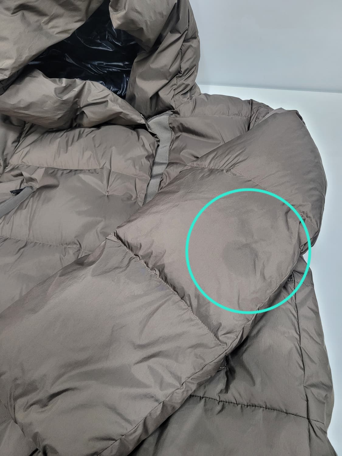 유니클로 질샌드 +J 오브사이즈 다운 파카 / 여 S 브라운
 상품이미지7