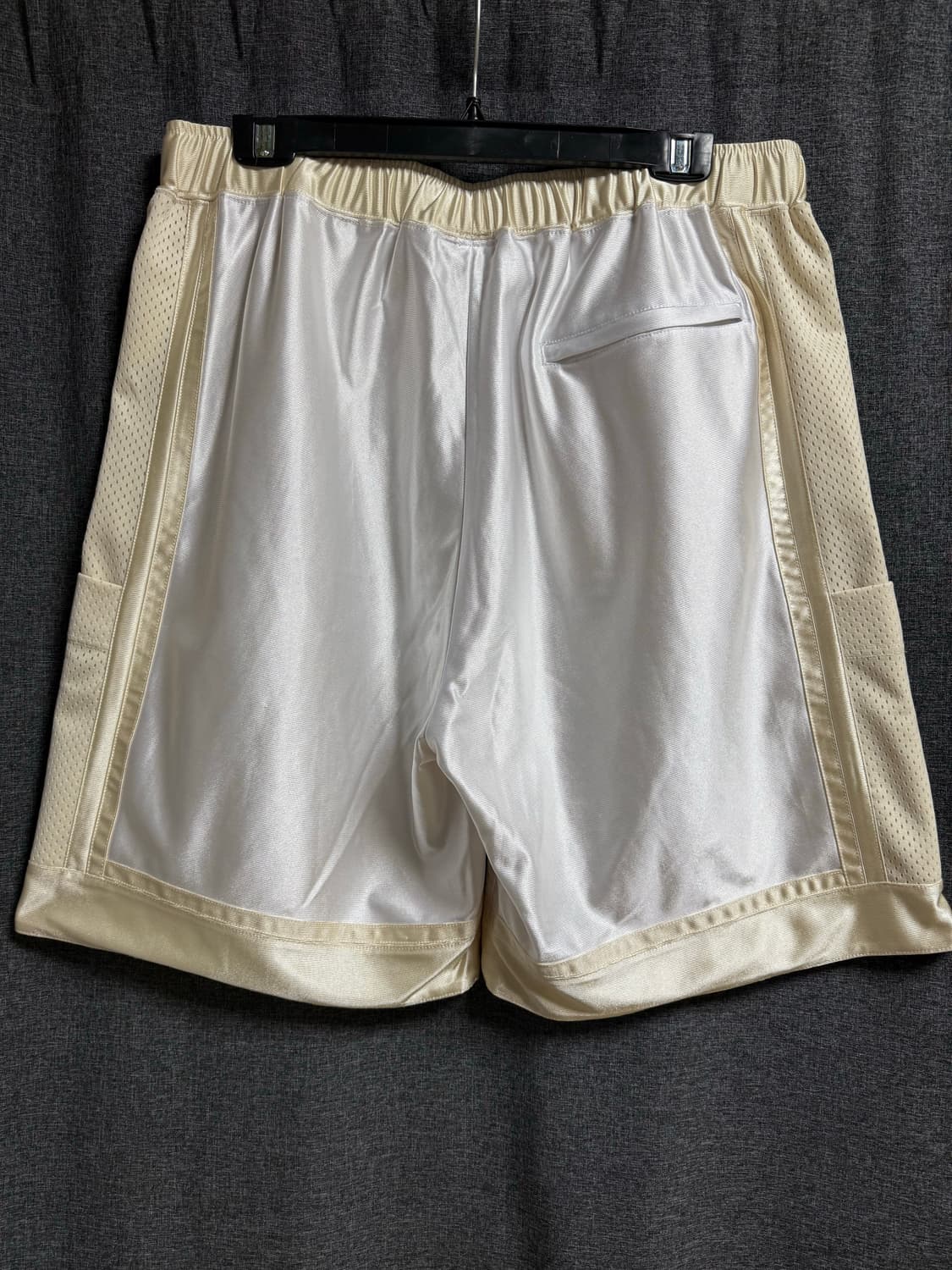 슈프림 사이드 포켓 베스킷볼 쇼츠 화이트 L 상품이미지4