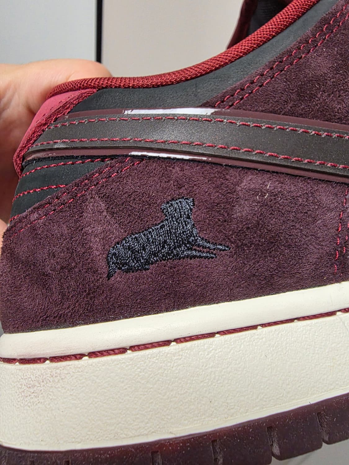 나이키 x 라이엇 스케이트샵 SB 덩크 로우 285 상품이미지4