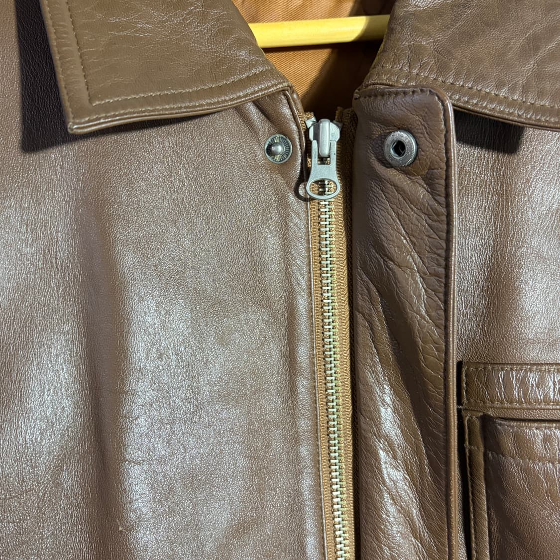 포시즌스 빈티지 레더 자켓 상품이미지3