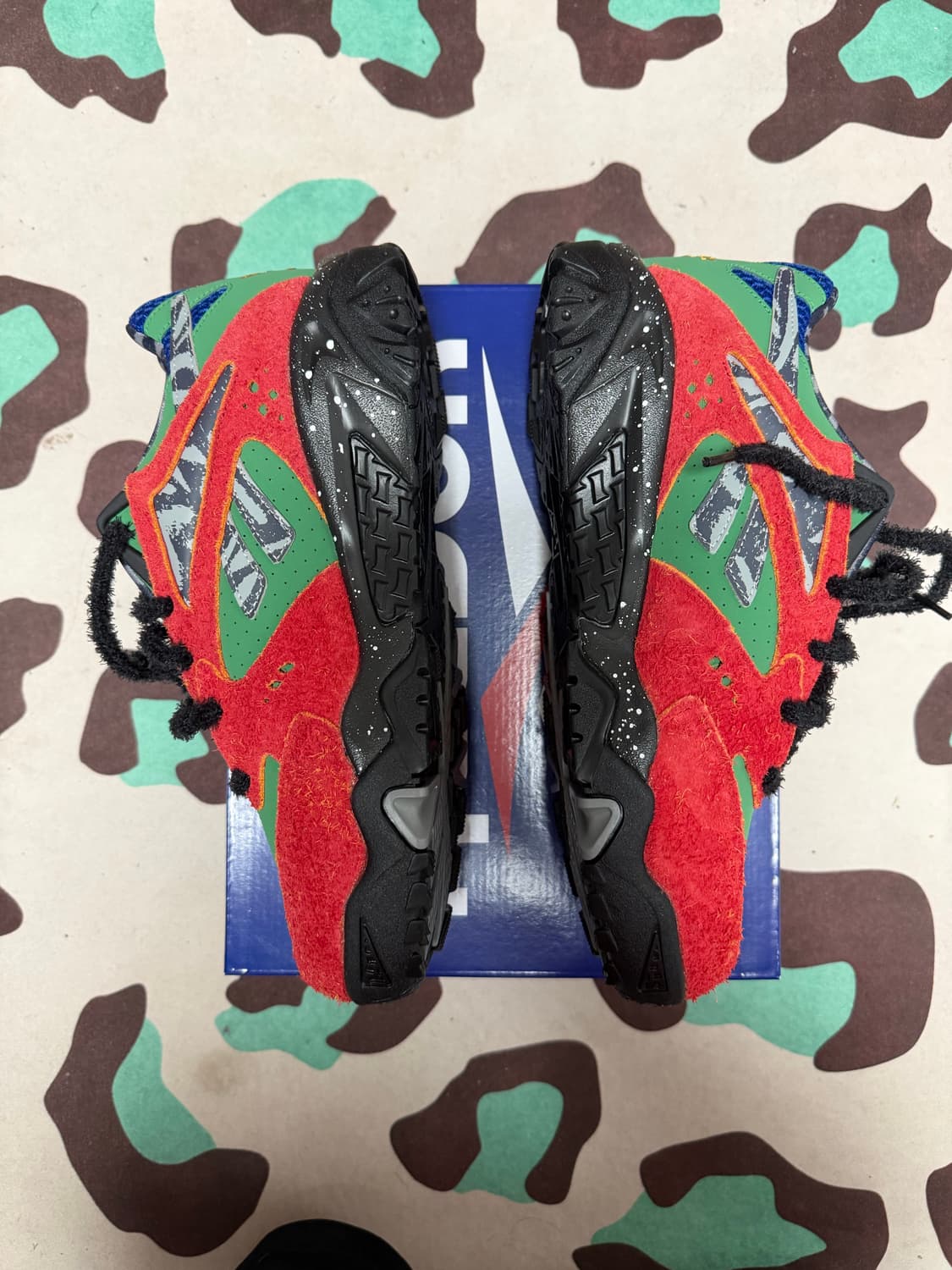 예스아이씨 리복 농구화 상품이미지3