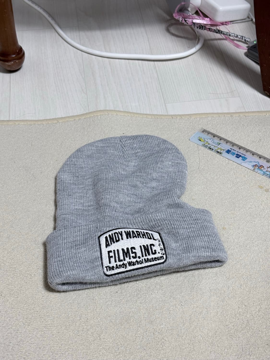 앤디워홀 회색 비니 (moma 구매) 상품이미지1