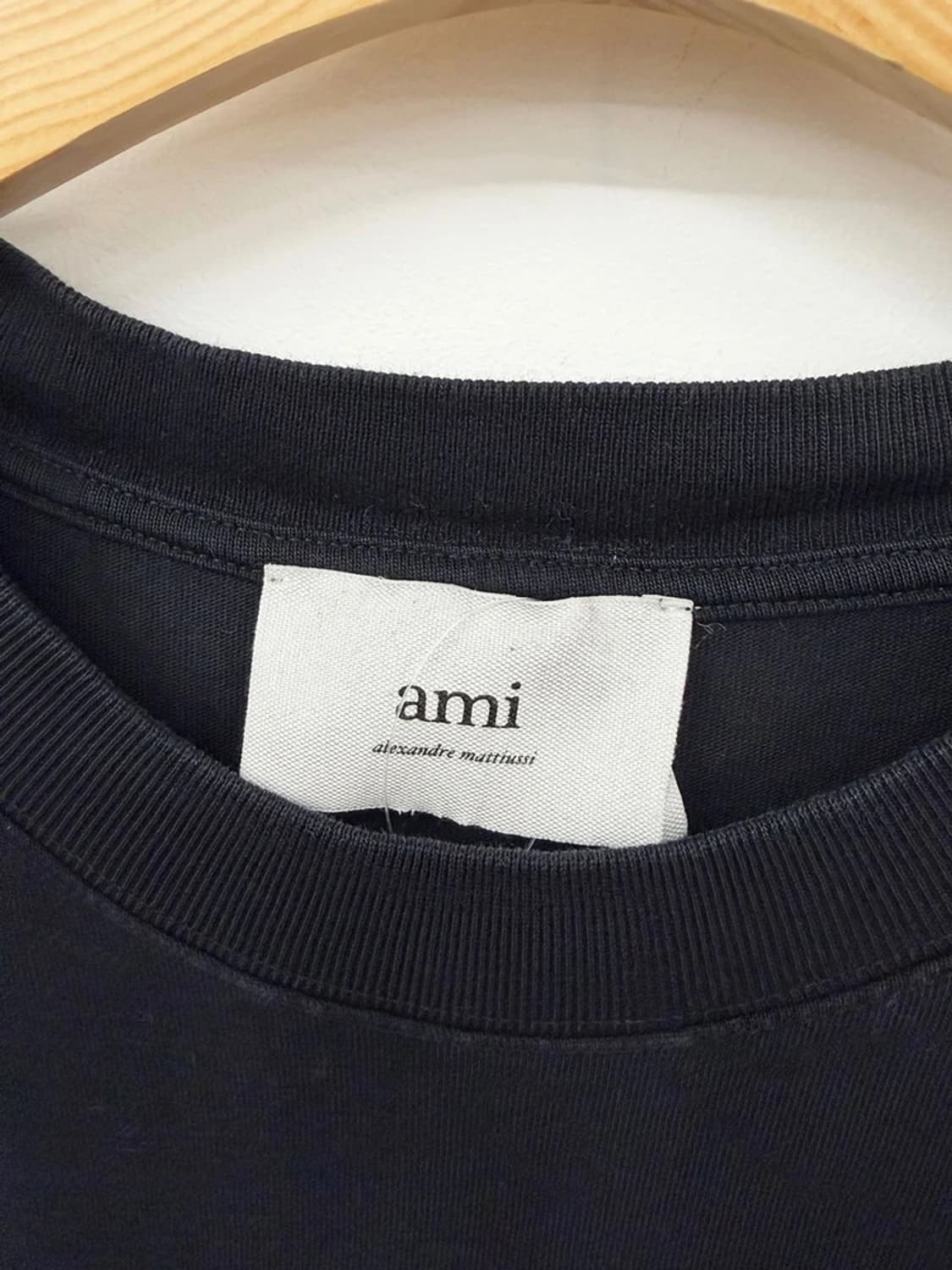 아미 AMI 스몰 하트 로고 코튼 반팔 티셔츠 PN9829 상품이미지5