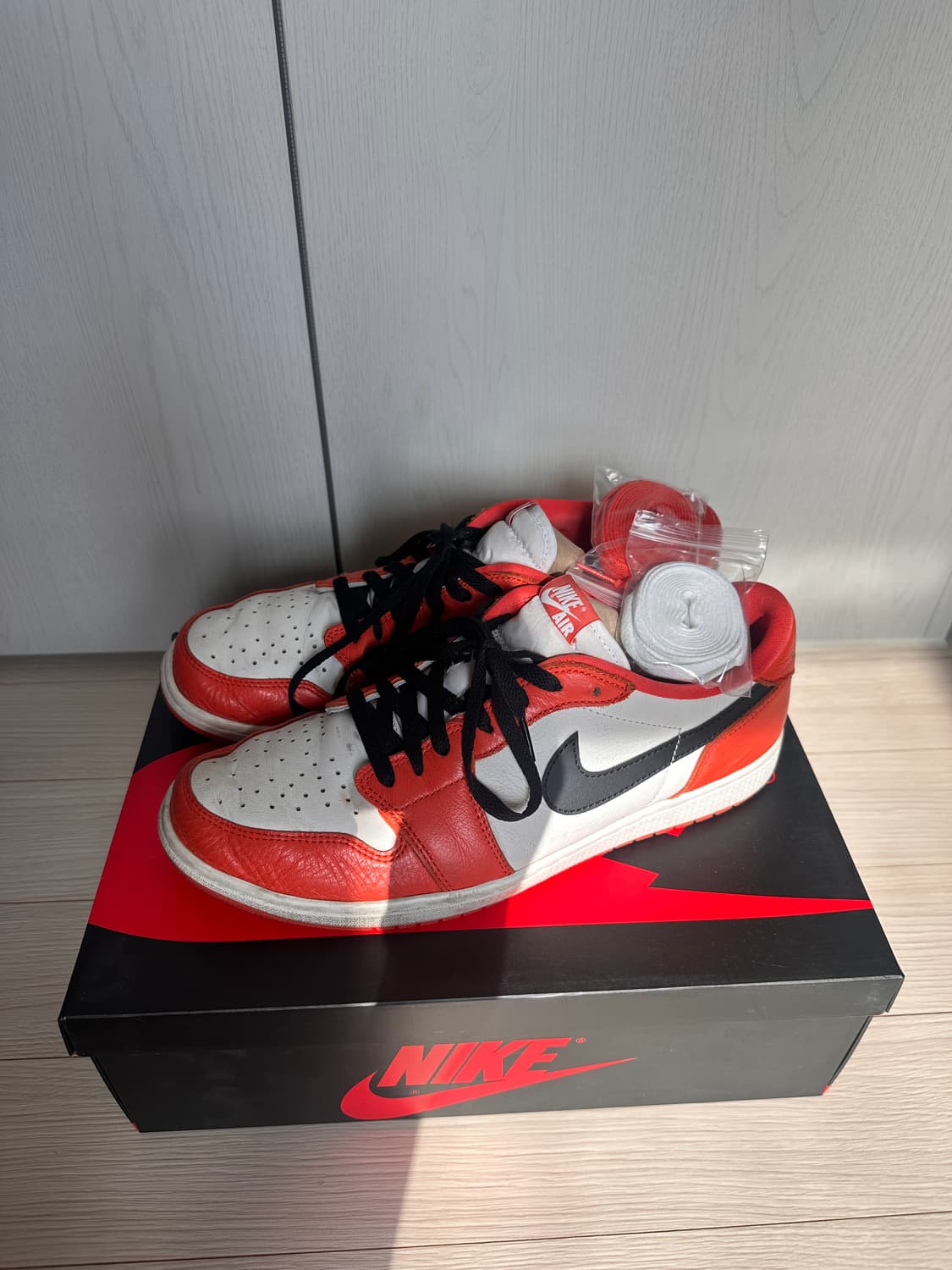 Jordan 1 Low OG starfish 295 상품이미지1